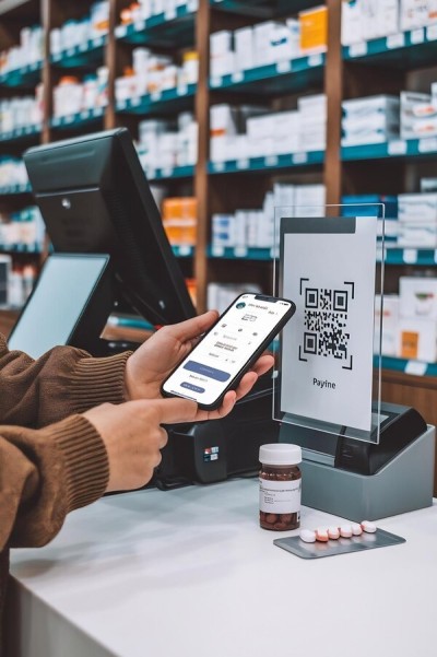Flexible Options for Every Business Customer Scanning a QR Code to Make a Digital Payment at a Pharmacy